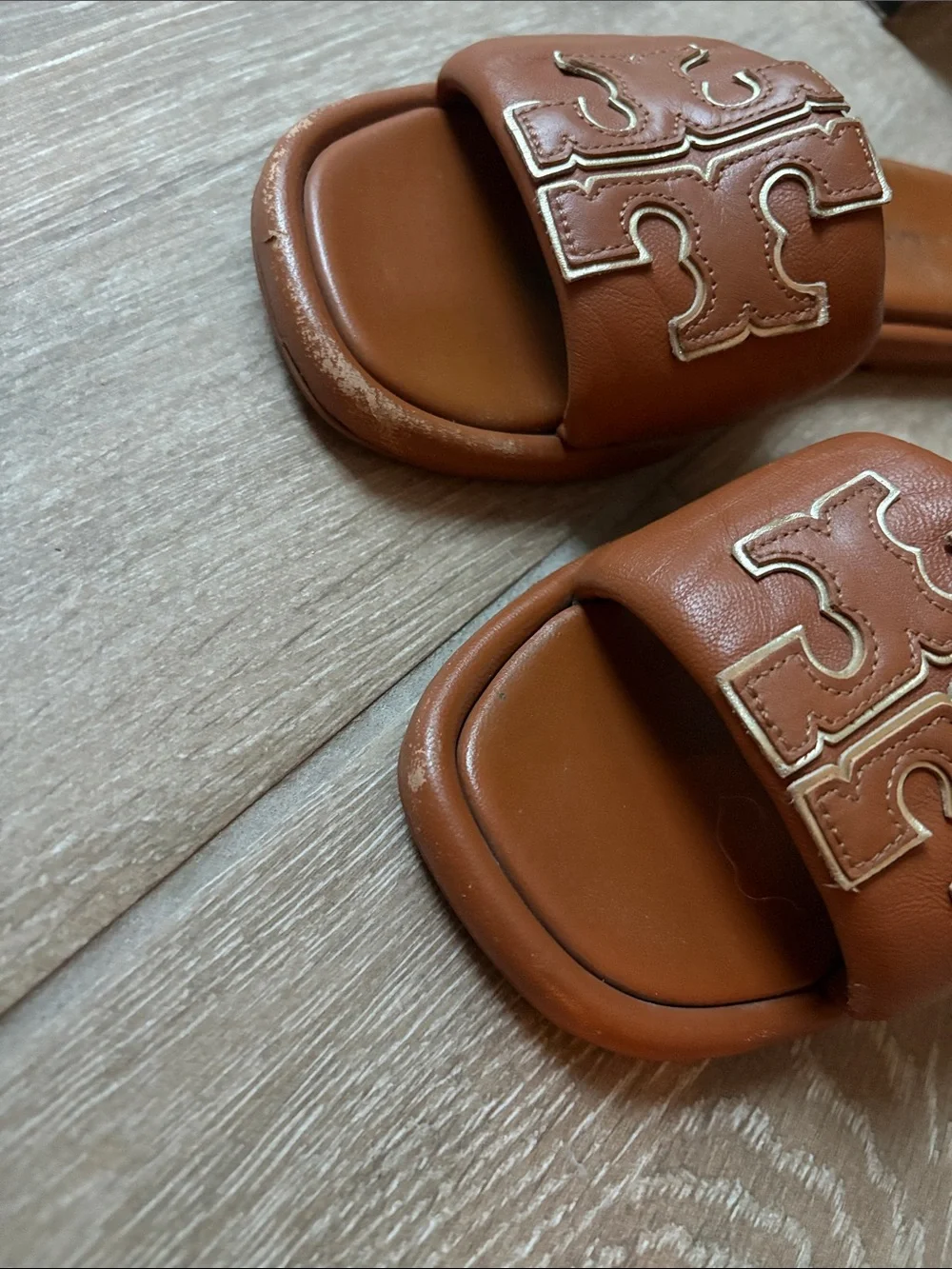 Tory Burch tory burch